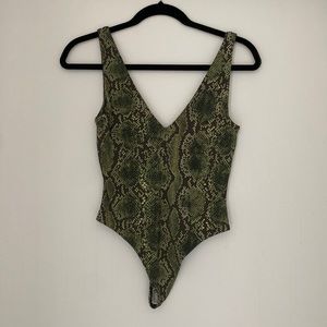 Aritzia bodysuit